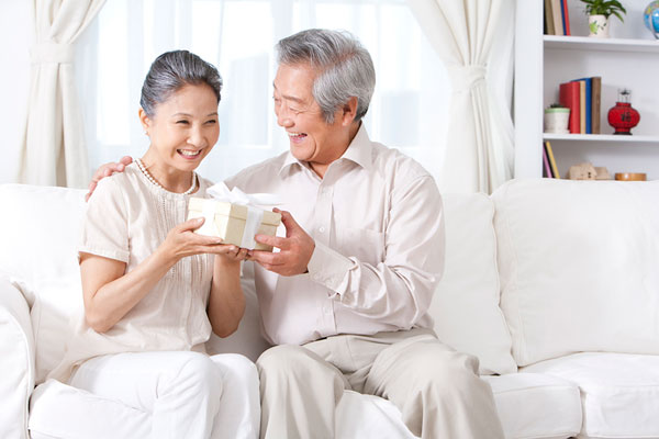 婚姻拯救专家指导：出现婚姻危机这样解决
