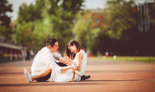 没有感情的婚姻是什么样子的? 没有感情的婚姻是什么样子的?