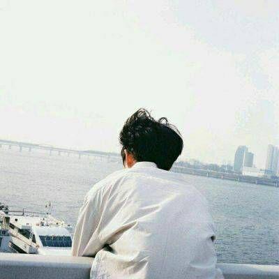 为什么分手了男朋友也不来找我？