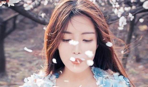 女朋友无缘无故分手，其实都是有先兆！