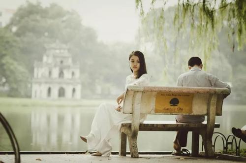 前任有新欢怎么挽回？用这几个方法挽回！
