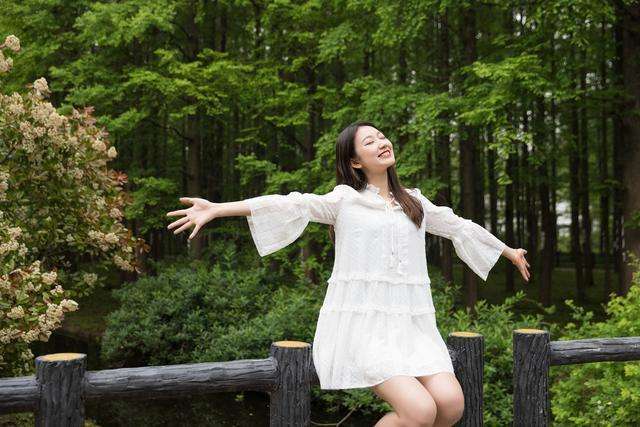夫妻吵架妻子离家出走怎么办？教你正确处理方式