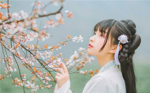 女朋友生气了要分手怎么挽回？这样去哄她！